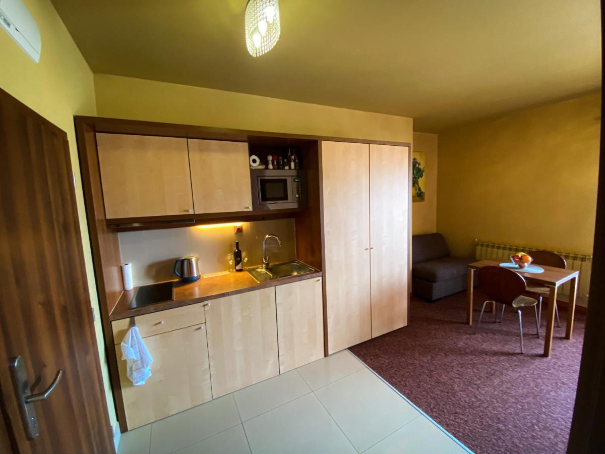 Apartman Mountain View - Tatragolf C เวลคา ลอมนิตซา ภายนอก รูปภาพ